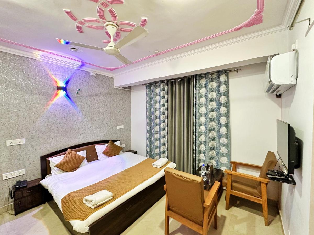 Roseline Inn Сринагар Экстерьер фото