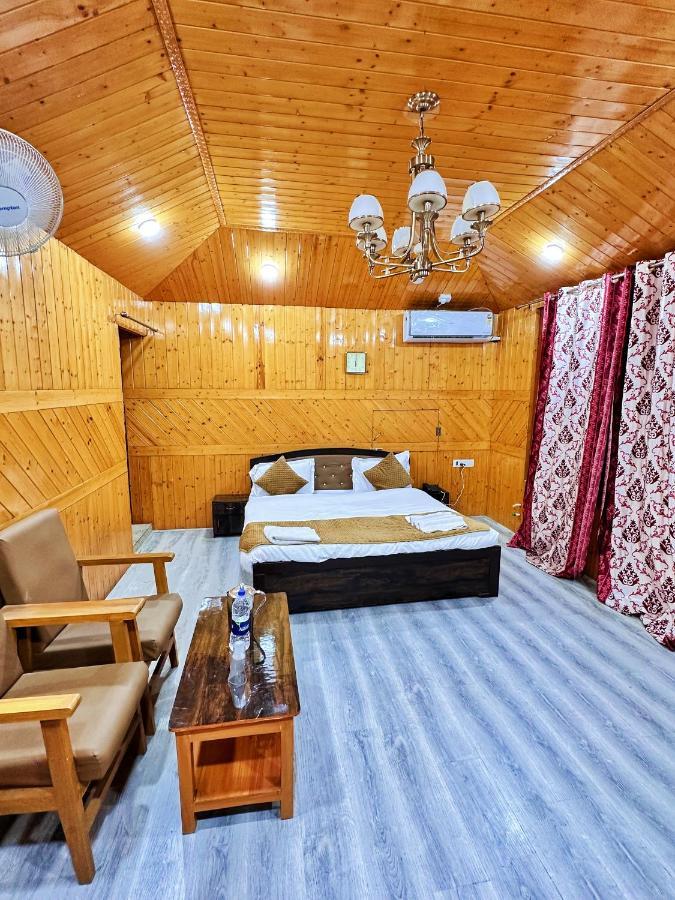 Roseline Inn Сринагар Экстерьер фото